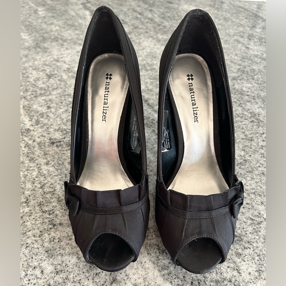 Naturalizer Black Satin peep-toe heels size 6
